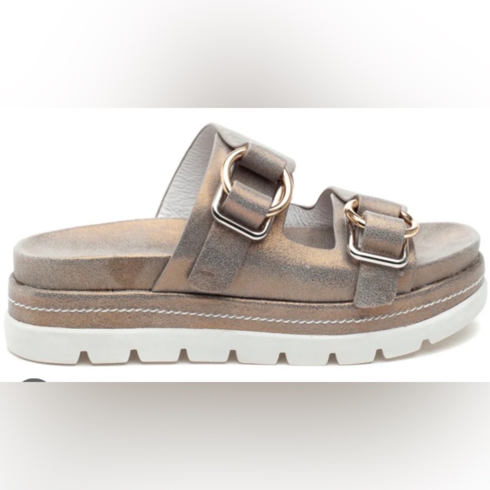 J/Slides Baha sandals